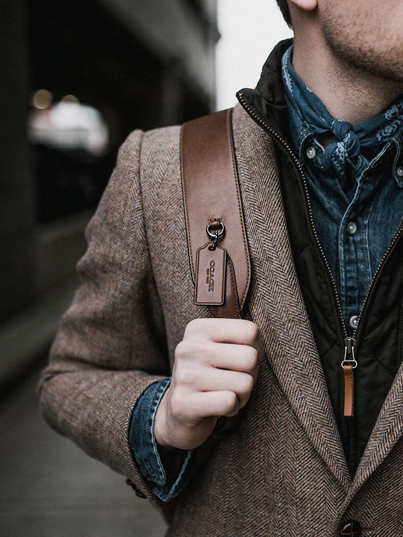 andrew-neel-HqtYwlY9dxs-unsplash Mochila de Viaje XL - Image 4