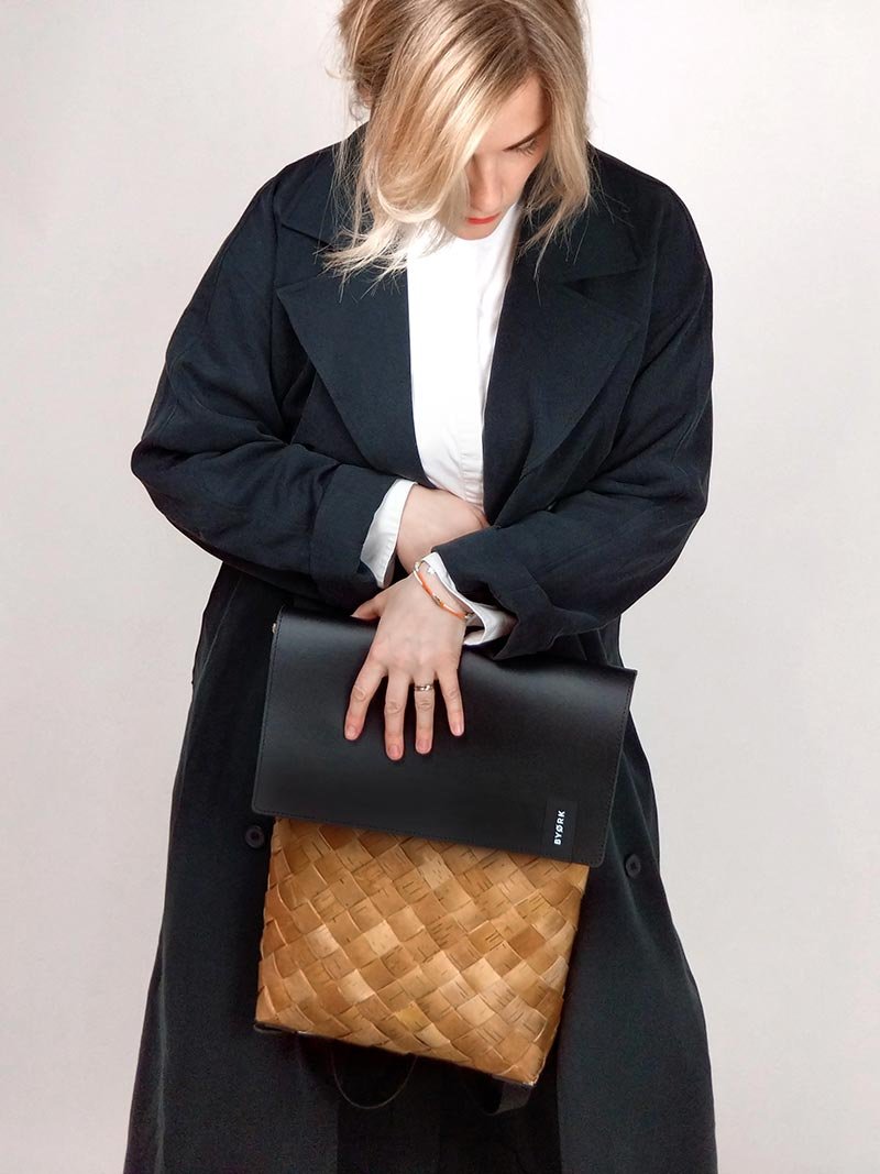 byork-Vc4P1KHp-FQ-unsplash Mochila Urbana Clásica - Image 3